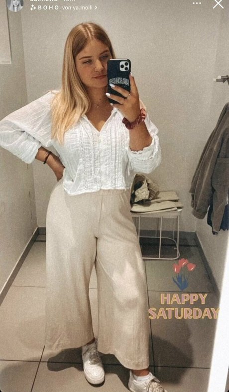 Foto di nudo di fuga di OnlyFans di Aline Zwahlen