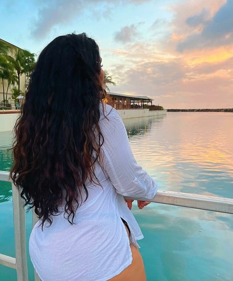 Foto di nudo di fuga di OnlyFans di Sanjana