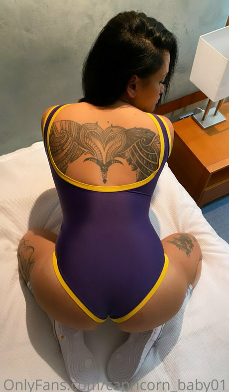 Foto di nudo di fuga di OnlyFans di Capricornbaby01