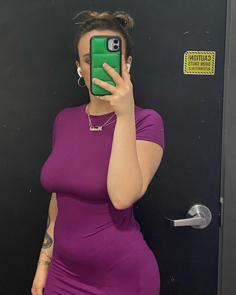 Foto di nudo di fuga di OnlyFans di Annie Marie Sauve