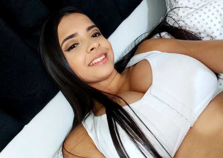 Foto di nudo di fuga di OnlyFans di Valeria Rey