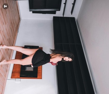 Foto di nudo di fuga di OnlyFans di Nickomeal