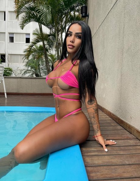 Foto di nudo di fuga di OnlyFans di Bianca Mello