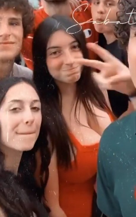 Foto di nudo di fuga di OnlyFans di Vittoriarubeo