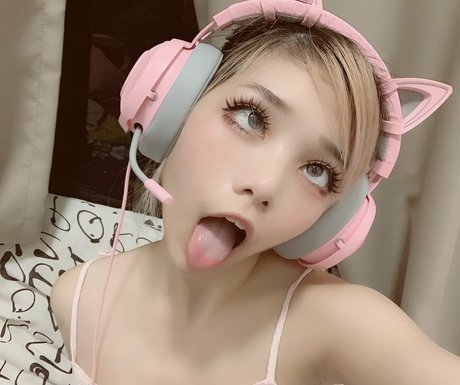 Foto di nudo di fuga di OnlyFans di Yuyu Monster