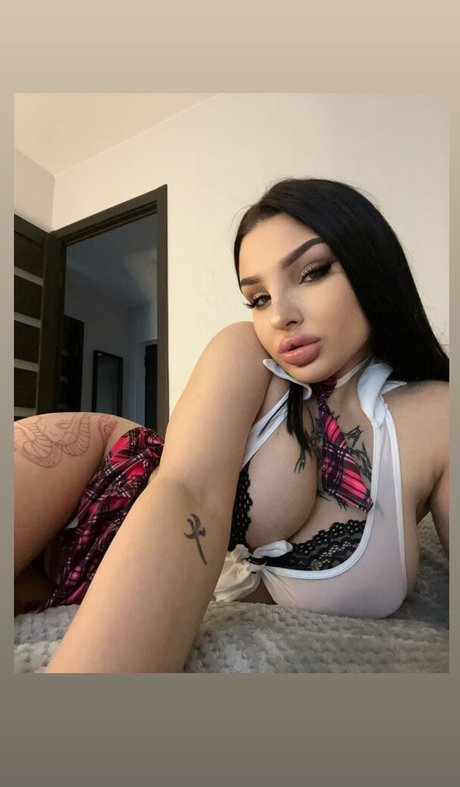 Foto di nudo di fuga di OnlyFans di Vlasyaxx