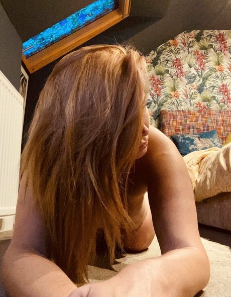 Foto di nudo di fuga di OnlyFans di Robyn Allan