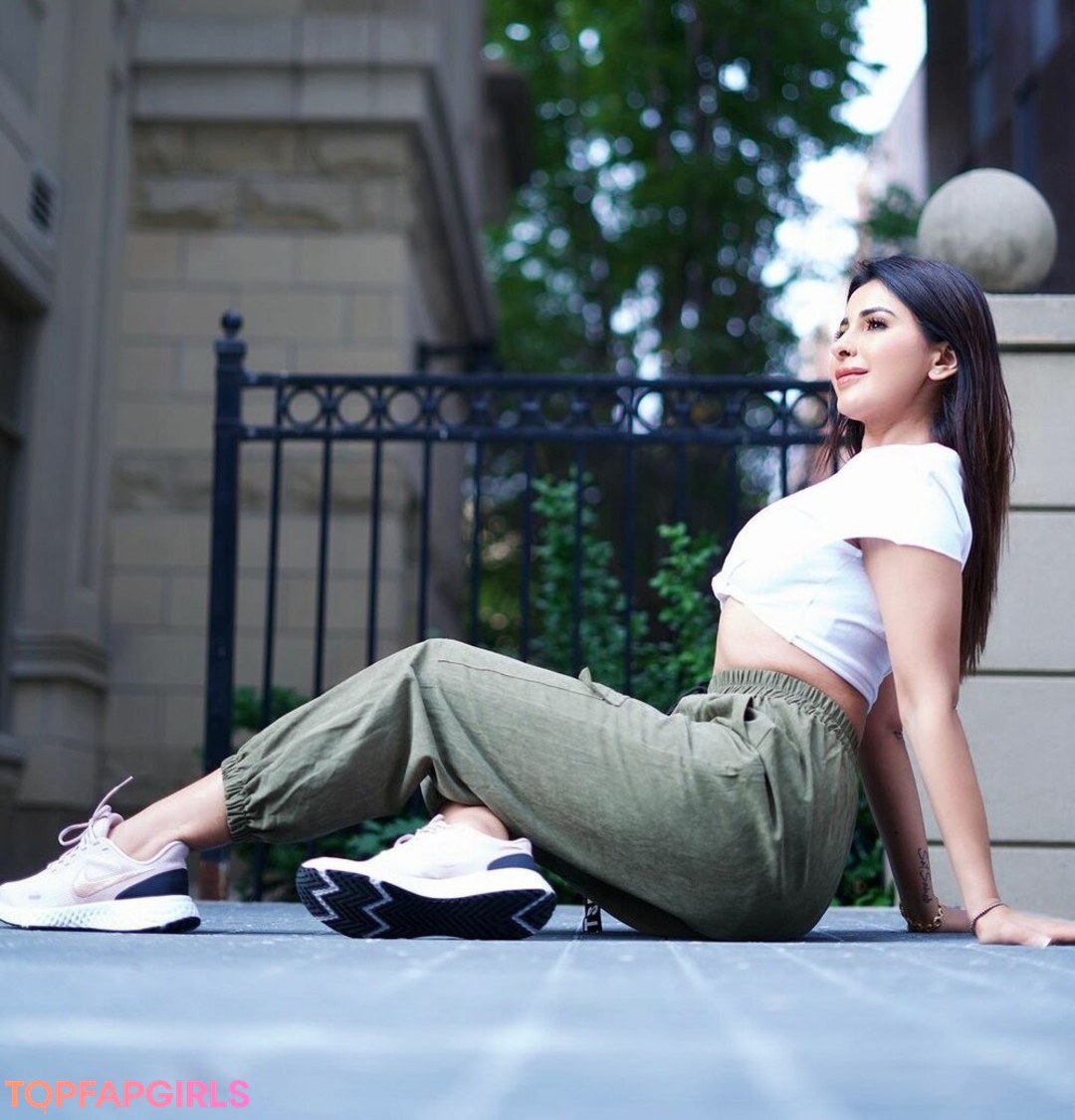 Foto di nudo di fuga di OnlyFans di Meetii Kalher #1229