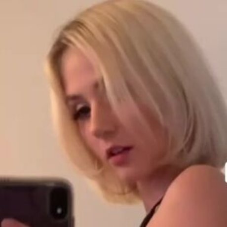 Foto di nudo di fuga di OnlyFans di Jazzybabyj