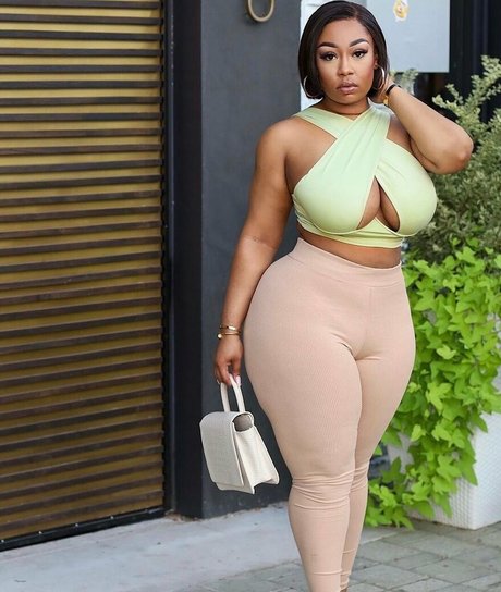 Brittneytonee