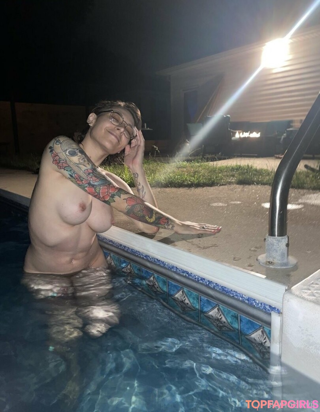 Foto di nudo di fuga di OnlyFans di Skyhook Nova #1023