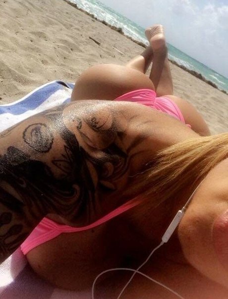 Victoria Lomba