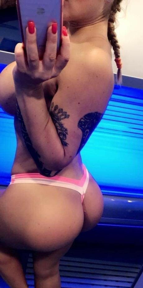Victoria Lomba