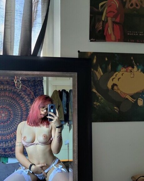 Foto di nudo di fuga di OnlyFans di Foreverwandering