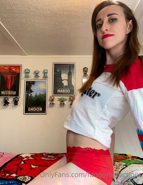 Foto di nudo di fuga di OnlyFans di Fandomreactions