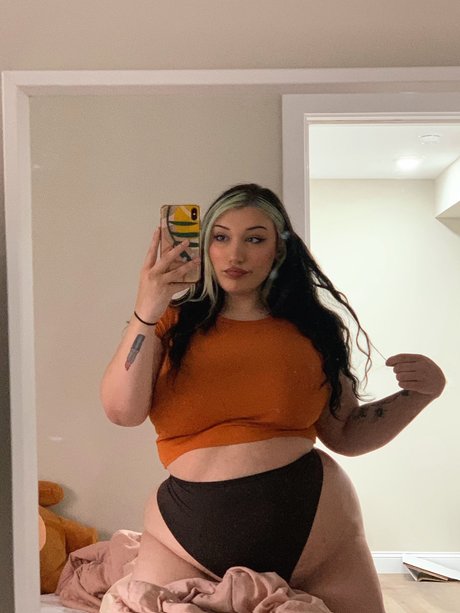 Foto di nudo di fuga di OnlyFans di Lilpochaco