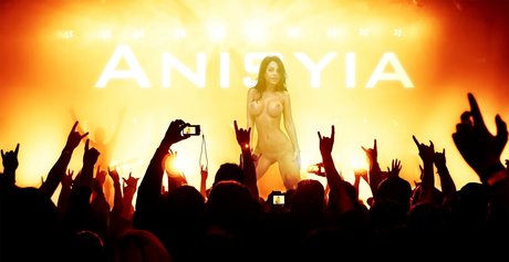 Foto di nudo di fuga di OnlyFans di Anisyia