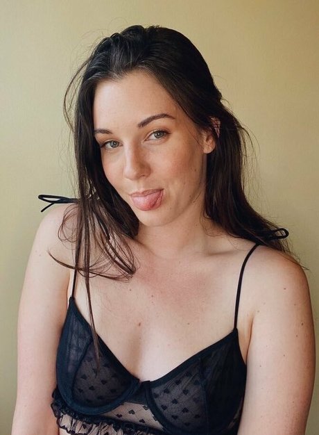 Foto di nudo di fuga di OnlyFans di Rubysundies