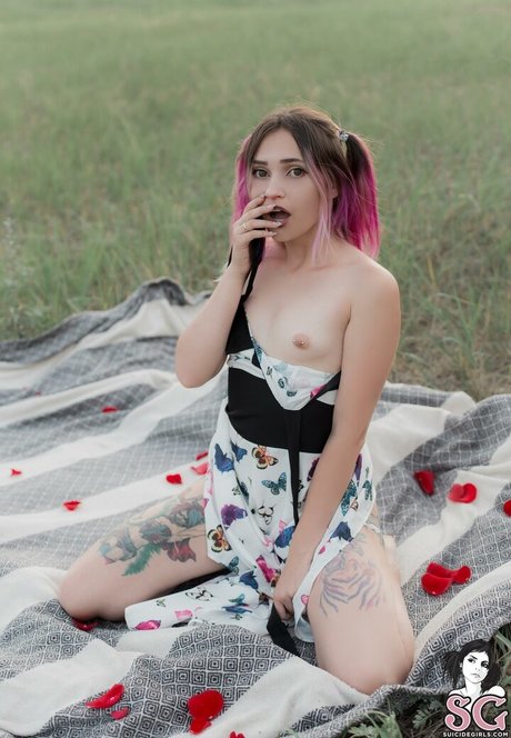 Foto di nudo di fuga di OnlyFans di Amelieweed