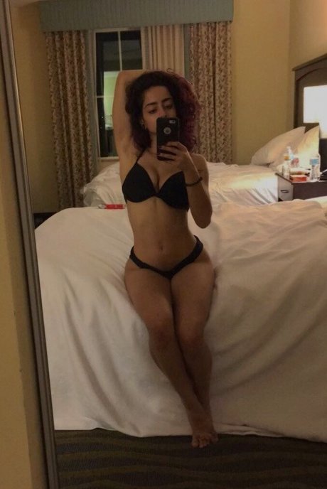 Foto di nudo di fuga di OnlyFans di Xxxchihuahua