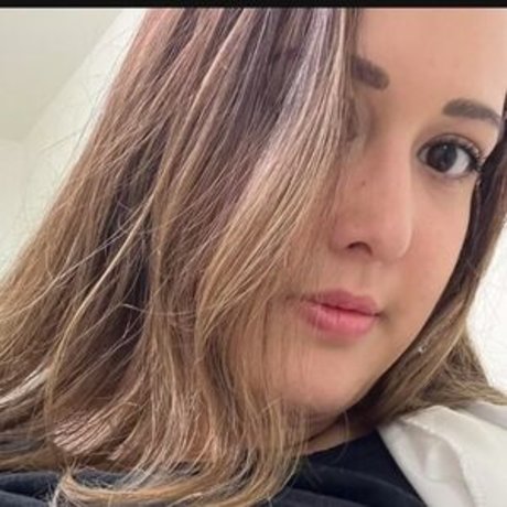 Foto di nudo di fuga di OnlyFans di Seksichat