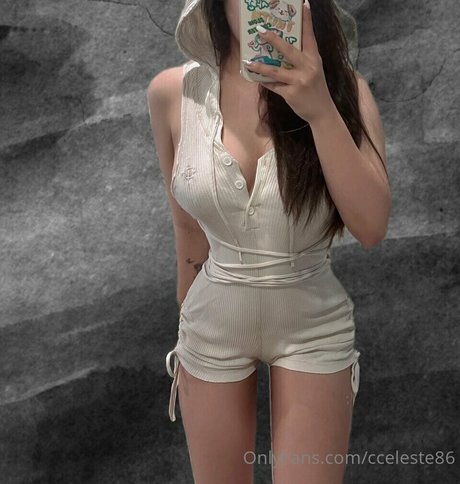Foto di nudo di fuga di OnlyFans di Hiistoria