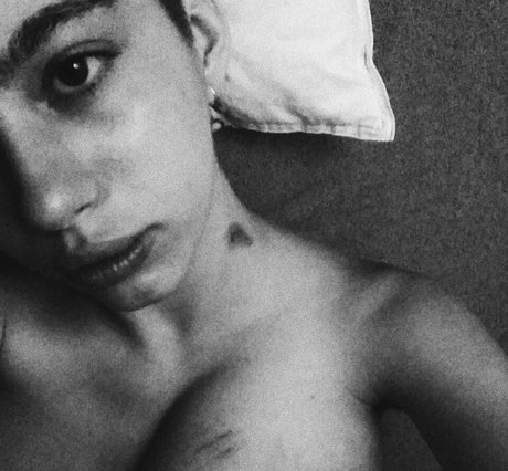 Foto di nudo di fuga di OnlyFans di Spanishgrimes