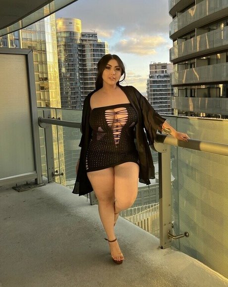 Foto di nudo di fuga di OnlyFans di Miss Leira