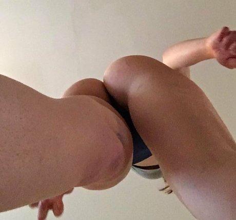 Foto di nudo di fuga di OnlyFans di Noworriesmylove