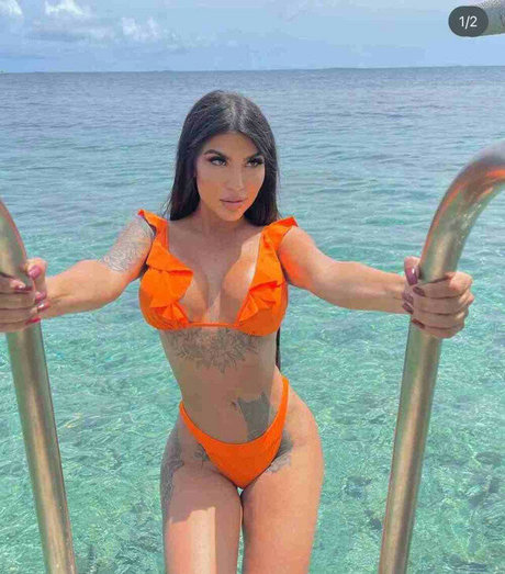 Alanamaxxine
