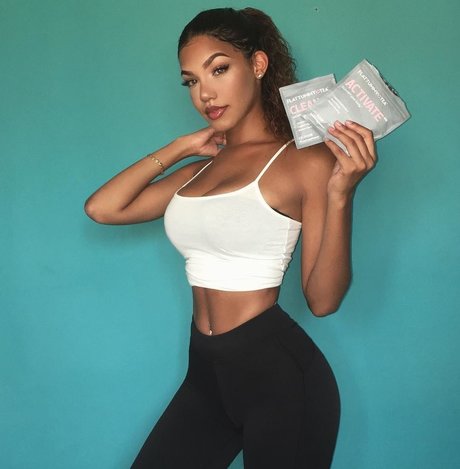 Foto di nudo di fuga di OnlyFans di Tiona Fernan