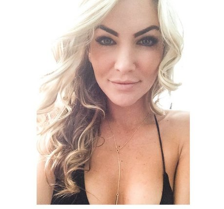 Casi Davies