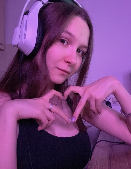 Foto di nudo di fuga di OnlyFans di Realcutemoe