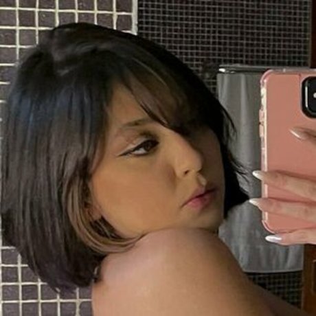 Foto di nudo di fuga di OnlyFans di Iaiadog