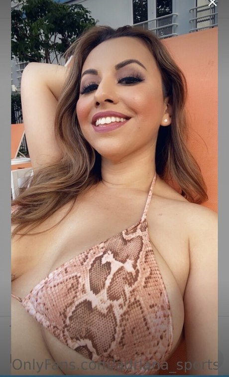 Foto di nudo di fuga di OnlyFans di Adriana Jimenez