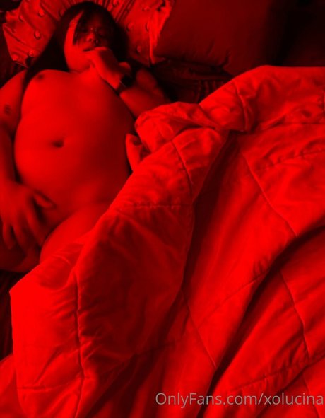 Foto di nudo di fuga di OnlyFans di Xolucina