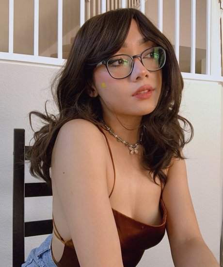 Foto di nudo di fuga di OnlyFans di Honeebell
