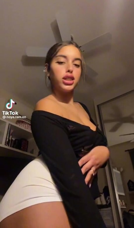 Foto di nudo di fuga di OnlyFans di Noyaramon