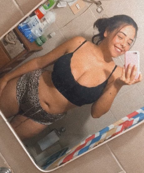 Foto di nudo di fuga di OnlyFans di Belen Fernandez