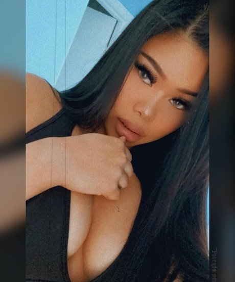 Foto di nudo di fuga di OnlyFans di Jessica Phuong