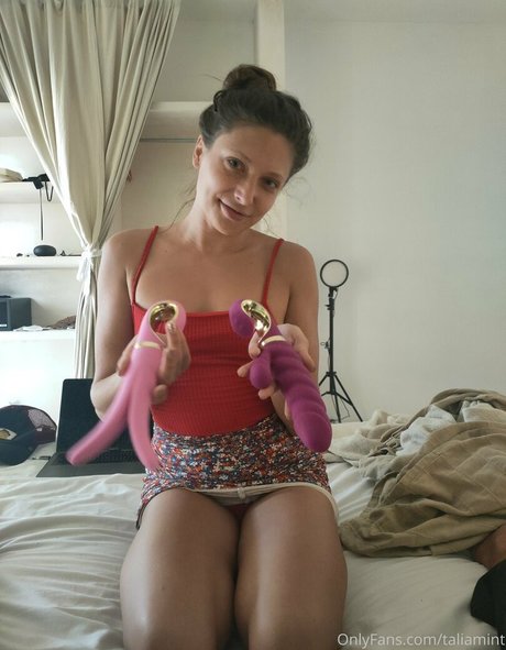 Foto di nudo di fuga di OnlyFans di Toykat