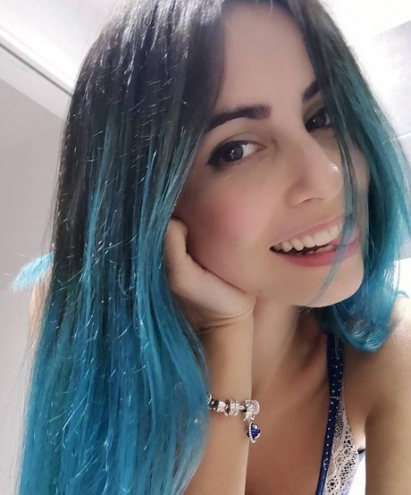 Foto di nudo di fuga di OnlyFans di Kurolily