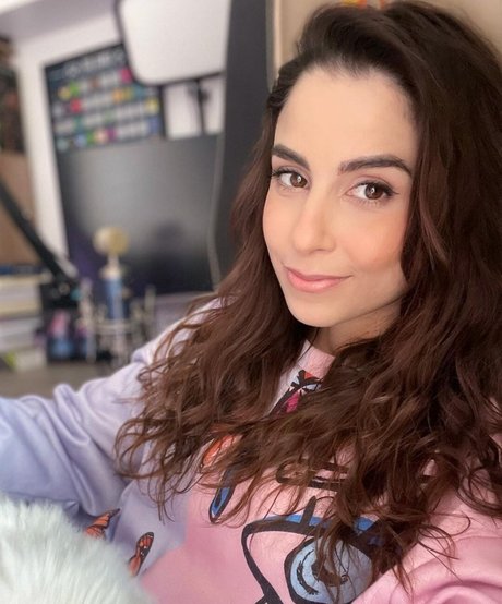 Foto di nudo di fuga di OnlyFans di Kurolily
