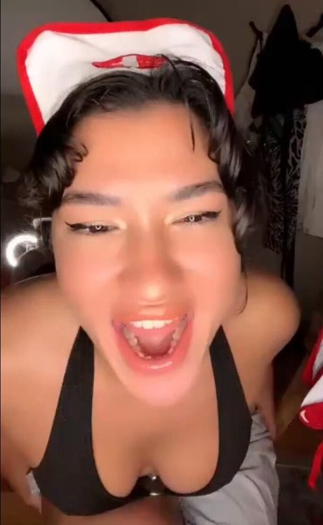 Foto di nudo di fuga di OnlyFans di Burcu Yildiz