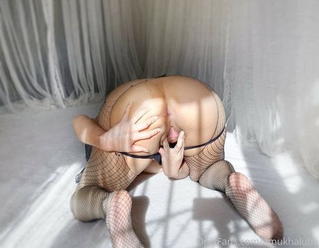 Foto di nudo di fuga di OnlyFans di Khaluha