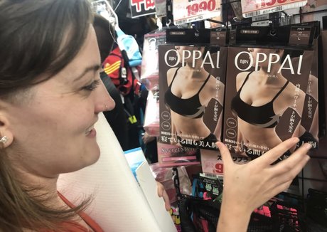 Foto di nudo di fuga di OnlyFans di Becky Blow