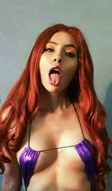Foto di nudo di fuga di OnlyFans di Val Moon Cosplay