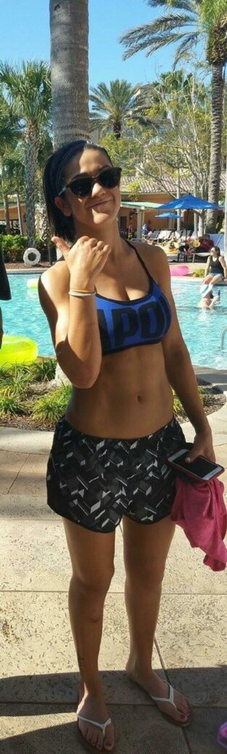 Foto di nudo di fuga di OnlyFans di Bayley Wwe Wrestler