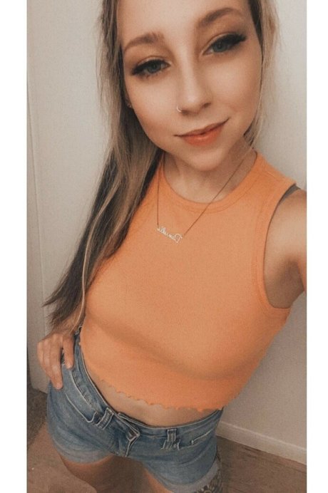 Foto di nudo di fuga di OnlyFans di Daniibabee