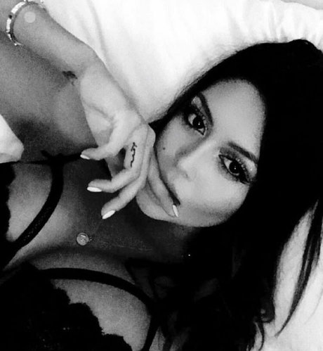 Foto di nudo di fuga di OnlyFans di Miranda Vixen